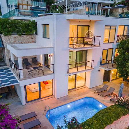 Luxus Villa Skyla Mit 5 Schlafzimmern & Meer-Blick Kaş Zewnętrze zdjęcie