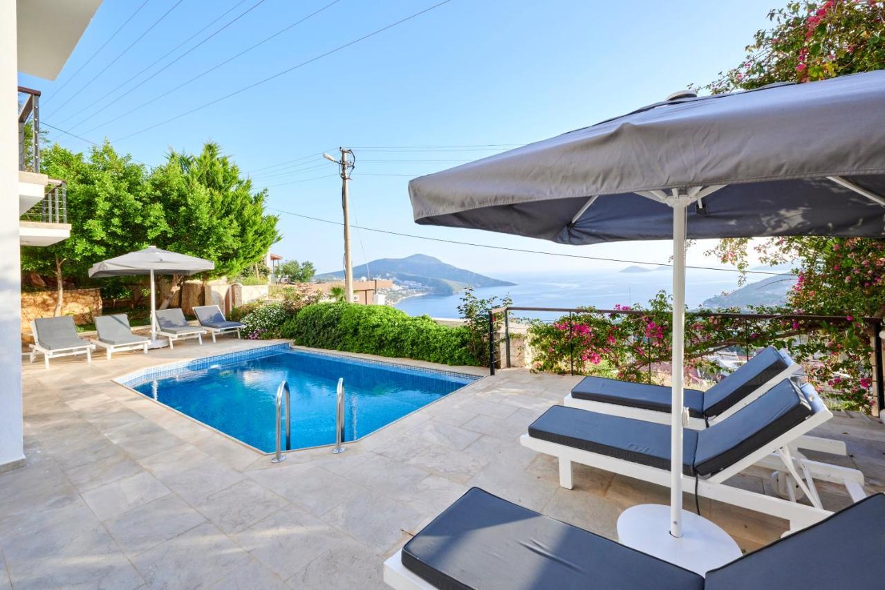 Luxus Villa Skyla Mit 5 Schlafzimmern & Meer-Blick Kaş Zewnętrze zdjęcie