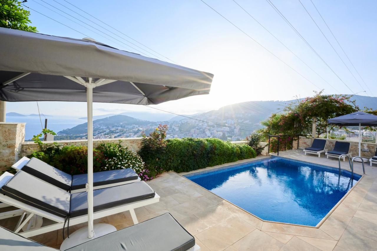 Luxus Villa Skyla Mit 5 Schlafzimmern & Meer-Blick Kaş Zewnętrze zdjęcie