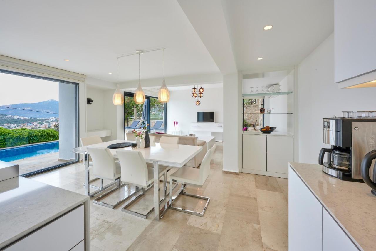 Luxus Villa Skyla Mit 5 Schlafzimmern & Meer-Blick Kaş Zewnętrze zdjęcie